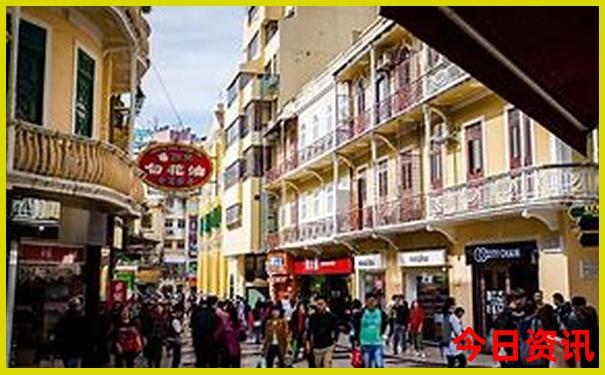 新疆夏天热吗适合去旅游吗